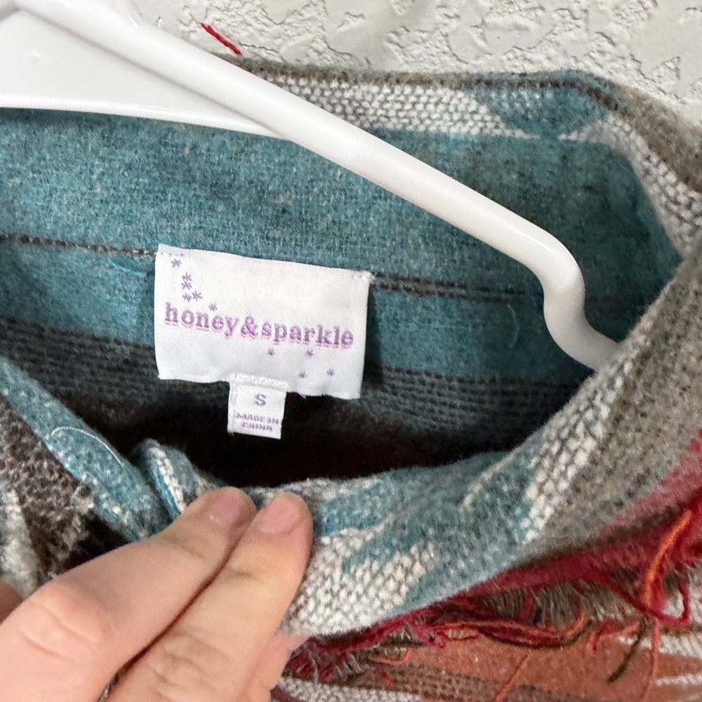 Aztec Patterned Women's Jacket - image 2